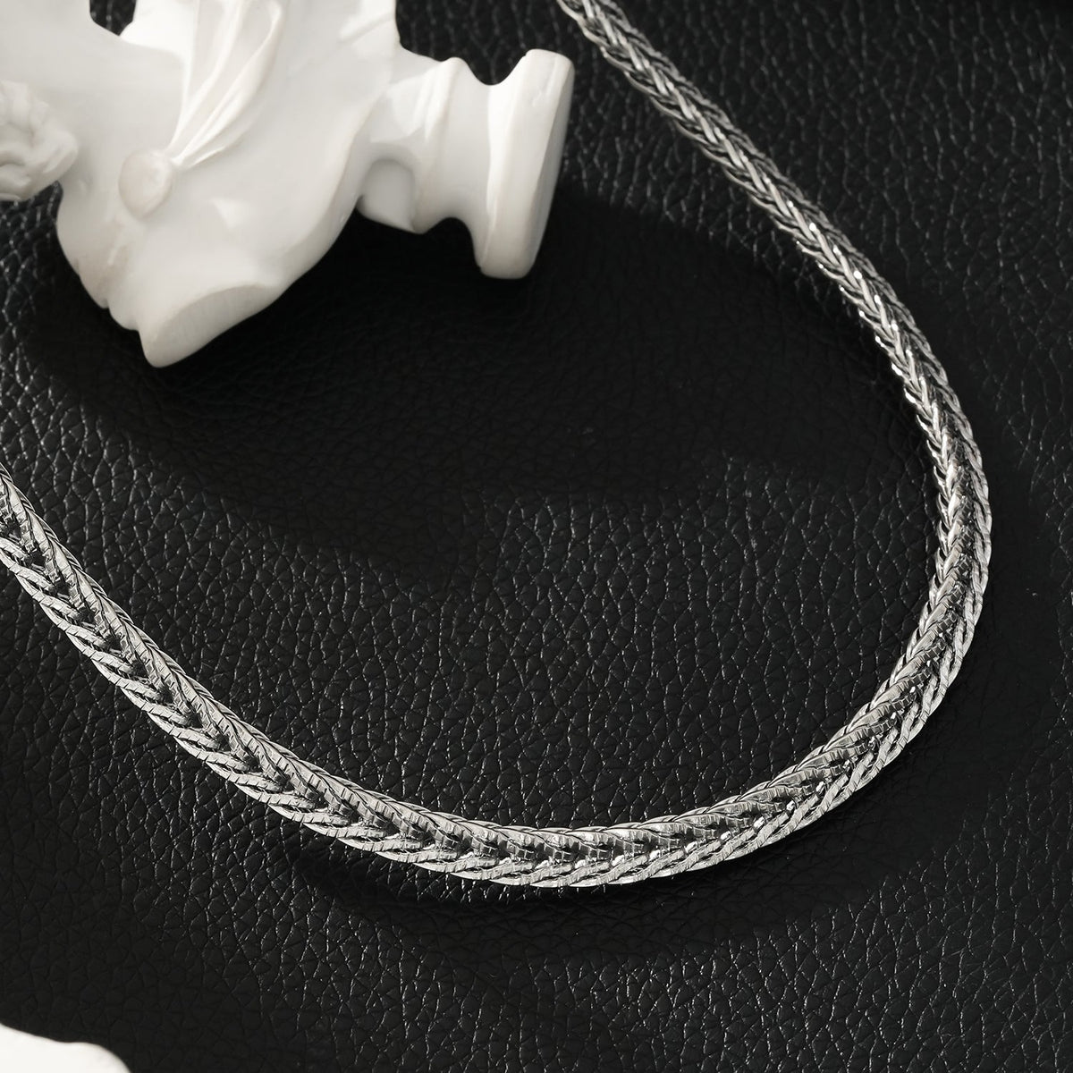 HACKNEY NINE ALICE silver chunky link chain necklace with ring fastener pendant, alternate view