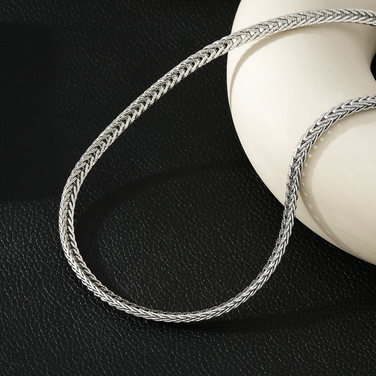 HACKNEY NINE ALICE silver chunky link chain necklace with ring fastener pendant, alternate view