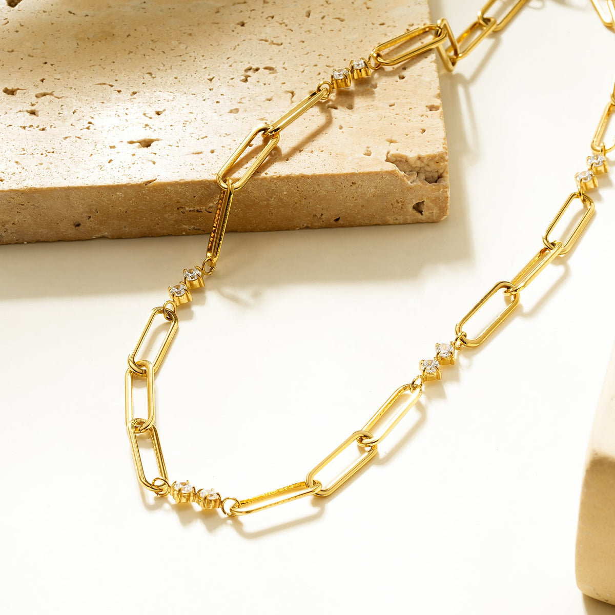 HACKNEY NINE ELOPPINA gold paper clip chain with zirconia accents and freshwater pearl charm, alternate view