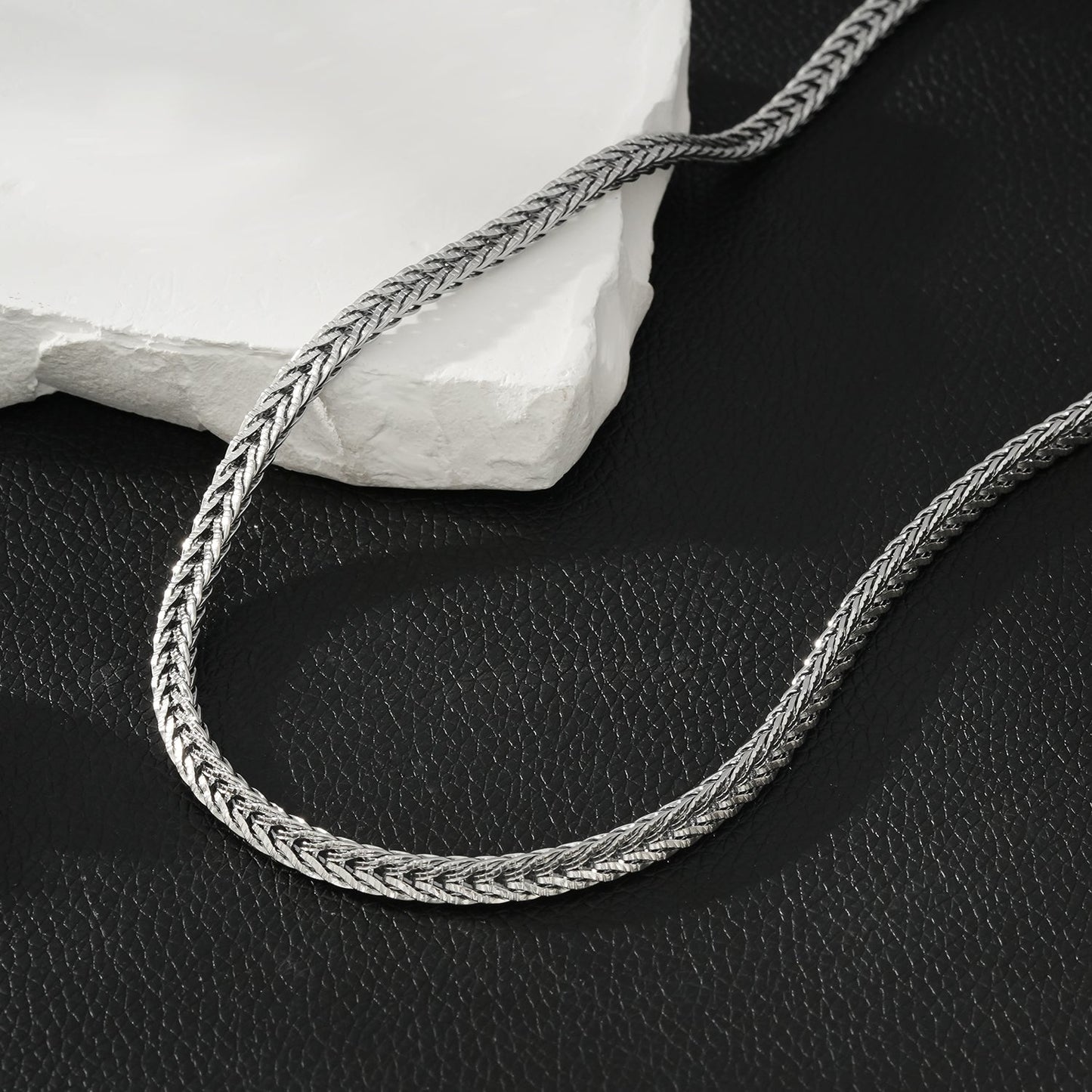 ALICE Silver (White Gold): Chunky Link Chain Necklace with Ring Fastener Pendant