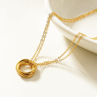 ELVIRA Gold: Double Chain Dainty Necklace with Intertwined 3-Ring Pendant – Symbol of Love, Unity & Eternity