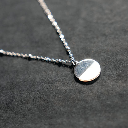 EMERSYN Silver (White Gold): Minimalist Metal & Shell Circle Pendant Necklace